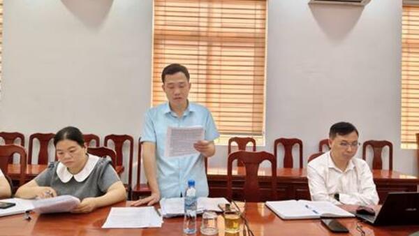 THƯỜNG TRỰC HĐND XÃ NA DƯƠNG TỔ CHỨC PHIÊN GIẢI TRÌNH VỀ QUẢN LÝ, SỬ DỤNG LÒNG ĐƯỜNG, VỈA HÈ TRÊN ĐỊA BÀN