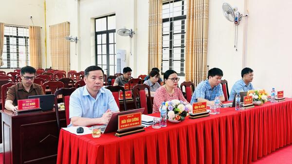 BỒI DƯỠNG NÂNG CAO NĂNG LỰC XỬ LÝ TÌNH HUỐNG THỰC TIỄN ĐỐI VỚI ĐỘI NGŨ CÁN BỘ CƠ SỞ