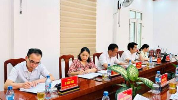 KỲ HỌP THỨ 12 BAN THƯỜNG VỤ ĐẢNG ỦY XÃ NA DƯƠNG