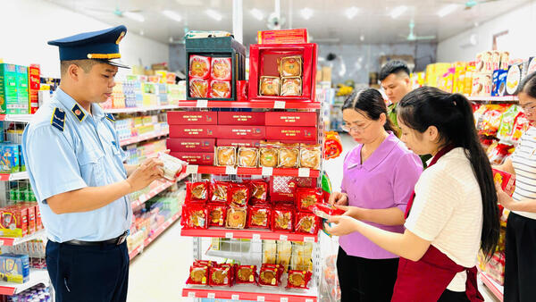 UBND xã Na Dương triển khai kiểm tra an toàn thực phẩm dịp Tết Trung thu