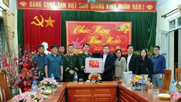 THĂM HỎI, TẶNG QUÀ, NẮM TÌNH HÌNH CÁC CƠ QUAN, ĐƠN VỊ, NHÂN DỊP TẾT NGUYÊN ĐÁN BÍNH NGỌ 2026