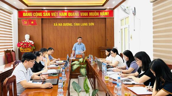 THƯỜNG TRỰC HĐND XÃ TỔ CHỨC PHIÊN HỌP CHUYÊN ĐỀ