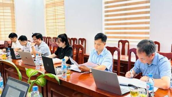 THƯỜNG TRỰC HĐND XÃ TỔ CHỨC PHIÊN HỌP GIẢI TRÌNH VỀ TRIỂN KHAI THỰC HIỆN CHƯƠNG TRÌNH MỤC TIÊU QUỐC GIA TRÊN ĐỊA BÀN