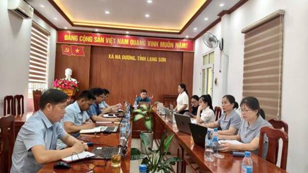 THƯỜNG TRỰC HĐND XÃ NA DƯƠNG TỔ CHỨC PHIÊN HỌP THƯỜNG KỲ THÁNG 7