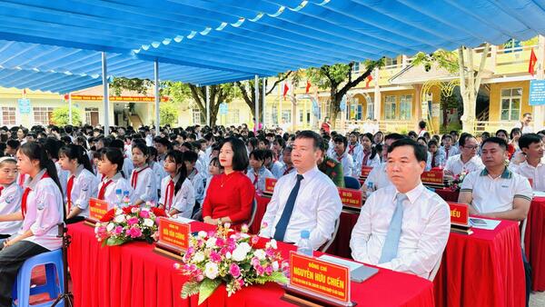 CÁC TRƯỜNG HỌC TRÊN ĐỊA BÀN XÃ NA DƯƠNG  TỔ CHỨC KHAI GIẢNG NĂM HỌC 2026 - 2027