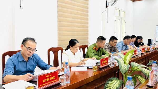 HỌP ĐÁNH GIÁ KẾT QUẢ CÔNG TÁC GIẢI PHÓNG MẶT BẰNG  05 DỰ ÁN TRỌNG ĐIỂM TRÊN ĐỊA BÀN