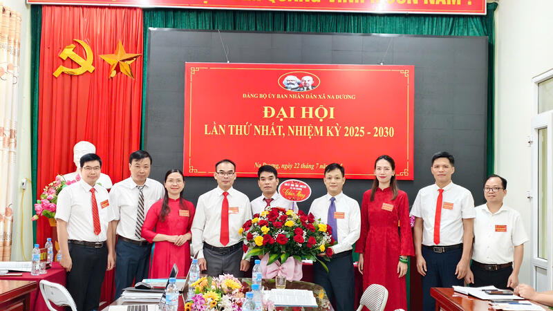 BCH Đảng ủy UBND xã Na Dương